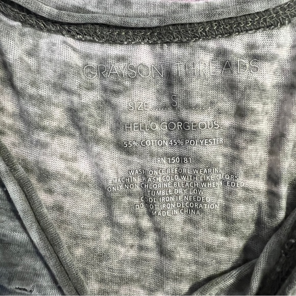 Distressed “Gym and Juice” Muscle Shirt S - Picture 6 of 9